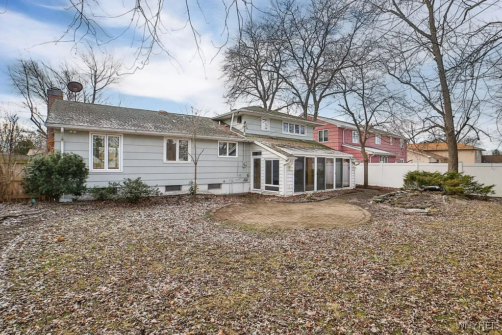 1525 Red Jacket Road, Grand Island, New York 14072, Grand Island, New York 14072, 3 Bedrooms Bedrooms, 11 Rooms Rooms,1 BathroomBathrooms,Residential,Closed,1525 Red Jacket Road, Grand Island, New York 14072,0,B1579205