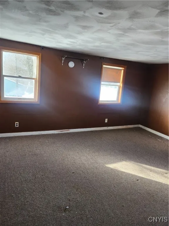 4057 Wilson Road East, Annsville, New York 13471, Annsville, New York 13471, 4 Bedrooms Bedrooms, 8 Rooms Rooms,2 BathroomsBathrooms,Residential,For Sale,4057 Wilson Road East, Annsville, New York 13471,S1583064