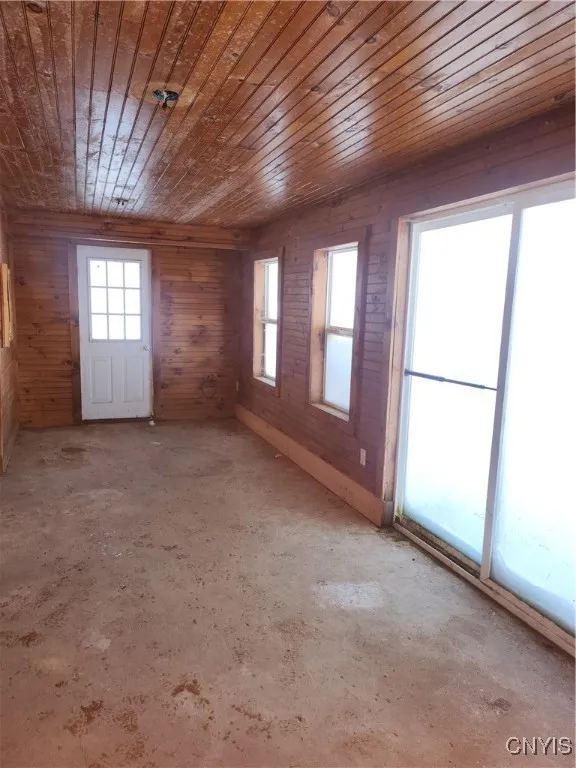 4057 Wilson Road East, Annsville, New York 13471, Annsville, New York 13471, 4 Bedrooms Bedrooms, 8 Rooms Rooms,2 BathroomsBathrooms,Residential,For Sale,4057 Wilson Road East, Annsville, New York 13471,S1583064
