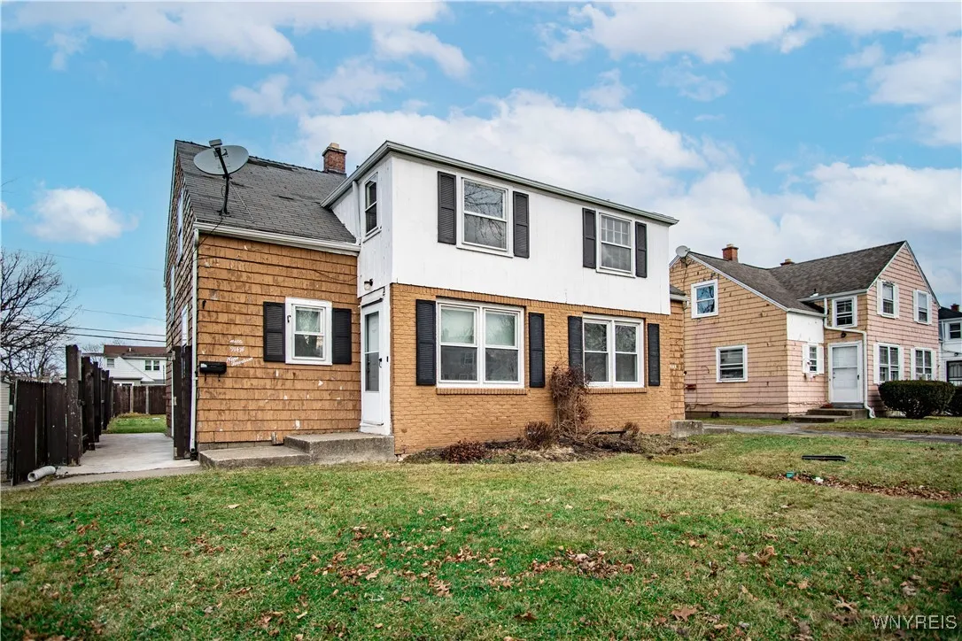 914 Highland Avenue, Tonawanda-town, New York 1422, Tonawanda, New York 14223, 6 Bedrooms Bedrooms, ,2 BathroomsBathrooms,Residential,Closed,914 Highland Avenue, Tonawanda-town, New York 1422,0,B1583091