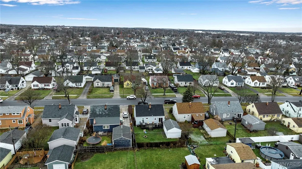 1733 Parker Boulevard Boulevard, Tonawanda-town, N, Tonawanda, New York 14150, 3 Bedrooms Bedrooms, 6 Rooms Rooms,1 BathroomBathrooms,Residential,Closed,1733 Parker Boulevard Boulevard, Tonawanda-town, N,0,B1582248