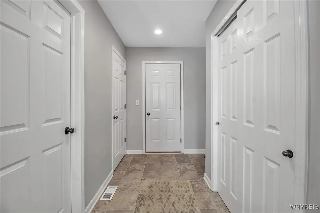 385 Mill Road, Aurora, New York 14052, Aurora, New York 14052, 3 Bedrooms Bedrooms, 9 Rooms Rooms,2 BathroomsBathrooms,Residential,Closed,385 Mill Road, Aurora, New York 14052,0,B1583161