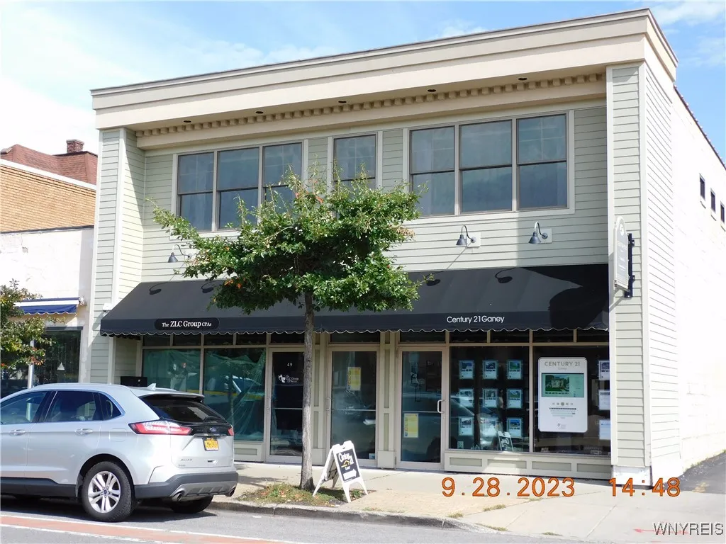 47 Buffalo St - Upper, Hamburg, New York 14075, Hamburg, New York 14075, ,Commercial Lease,For Rent,47 Buffalo St - Upper, Hamburg, New York 14075,0,B1582998