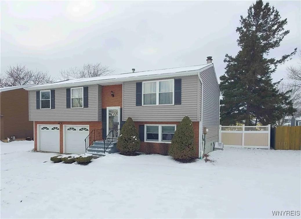264 Oakbrook Drive, West Seneca, New York 14224, West Seneca, New York 14224, 3 Bedrooms Bedrooms, 8 Rooms Rooms,1 BathroomBathrooms,Residential,Closed,264 Oakbrook Drive, West Seneca, New York 14224,0,B1583003