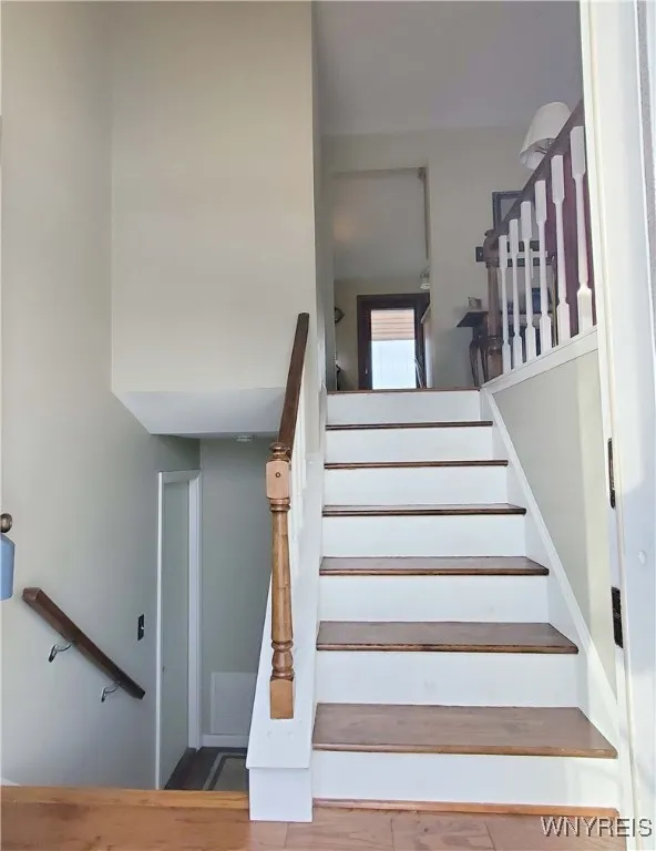 264 Oakbrook Drive, West Seneca, New York 14224, West Seneca, New York 14224, 3 Bedrooms Bedrooms, 8 Rooms Rooms,1 BathroomBathrooms,Residential,Closed,264 Oakbrook Drive, West Seneca, New York 14224,0,B1583003
