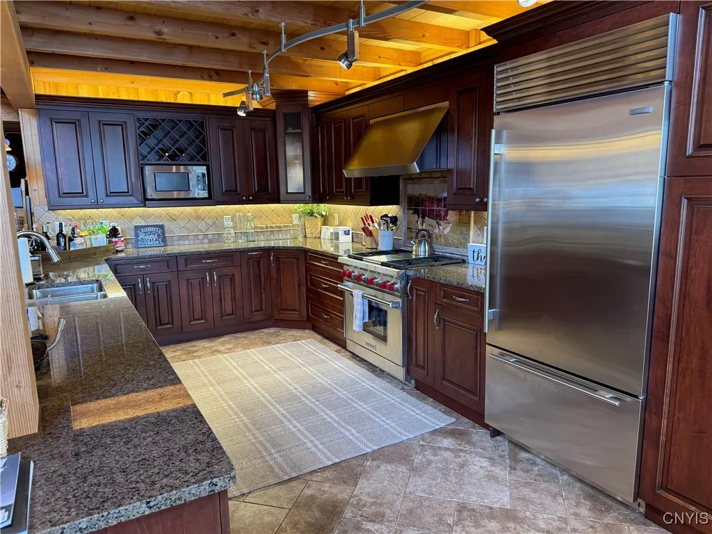 115 Hilltop Drive, Schroeppel, New York 13135, Schroeppel, New York 13135, 1 Bedroom Bedrooms, 5 Rooms Rooms,2 BathroomsBathrooms,Residential,For Sale,115 Hilltop Drive, Schroeppel, New York 13135,0,S1582275