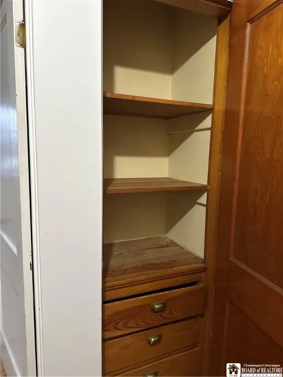 25 Hazard Parkway, Albion, New York 14411, Albion, New York 14411, 4 Bedrooms Bedrooms, 9 Rooms Rooms,1 BathroomBathrooms,Residential,Closed,25 Hazard Parkway, Albion, New York 14411,0,R1581781