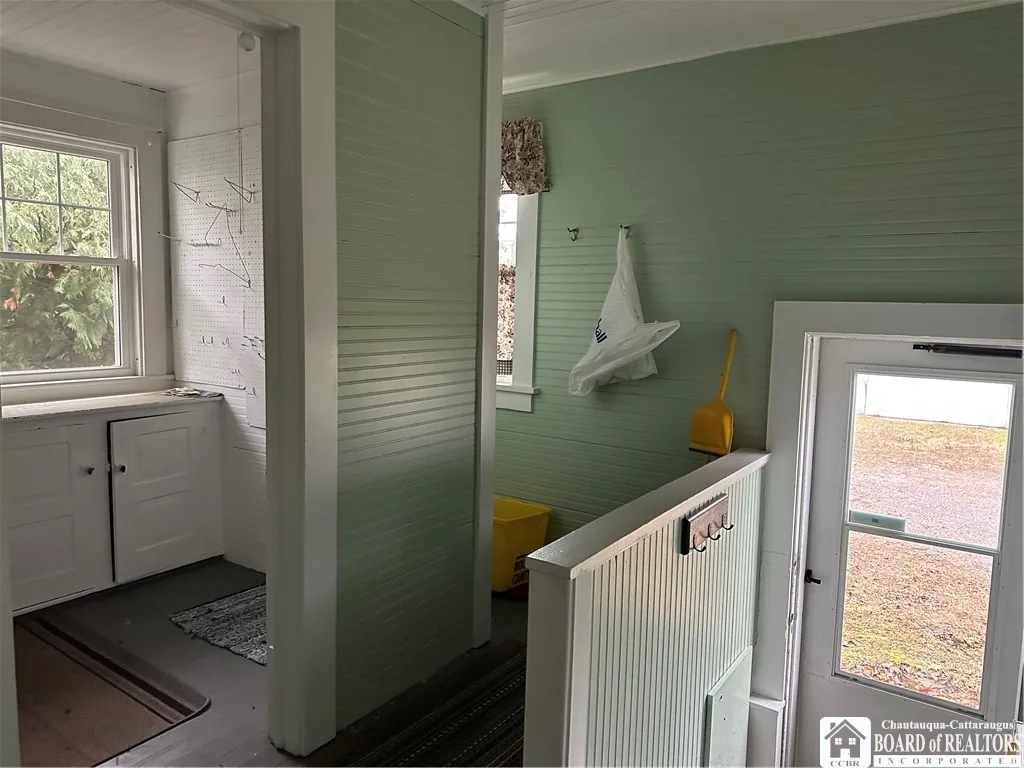 25 Hazard Parkway, Albion, New York 14411, Albion, New York 14411, 4 Bedrooms Bedrooms, 9 Rooms Rooms,1 BathroomBathrooms,Residential,Closed,25 Hazard Parkway, Albion, New York 14411,0,R1581781