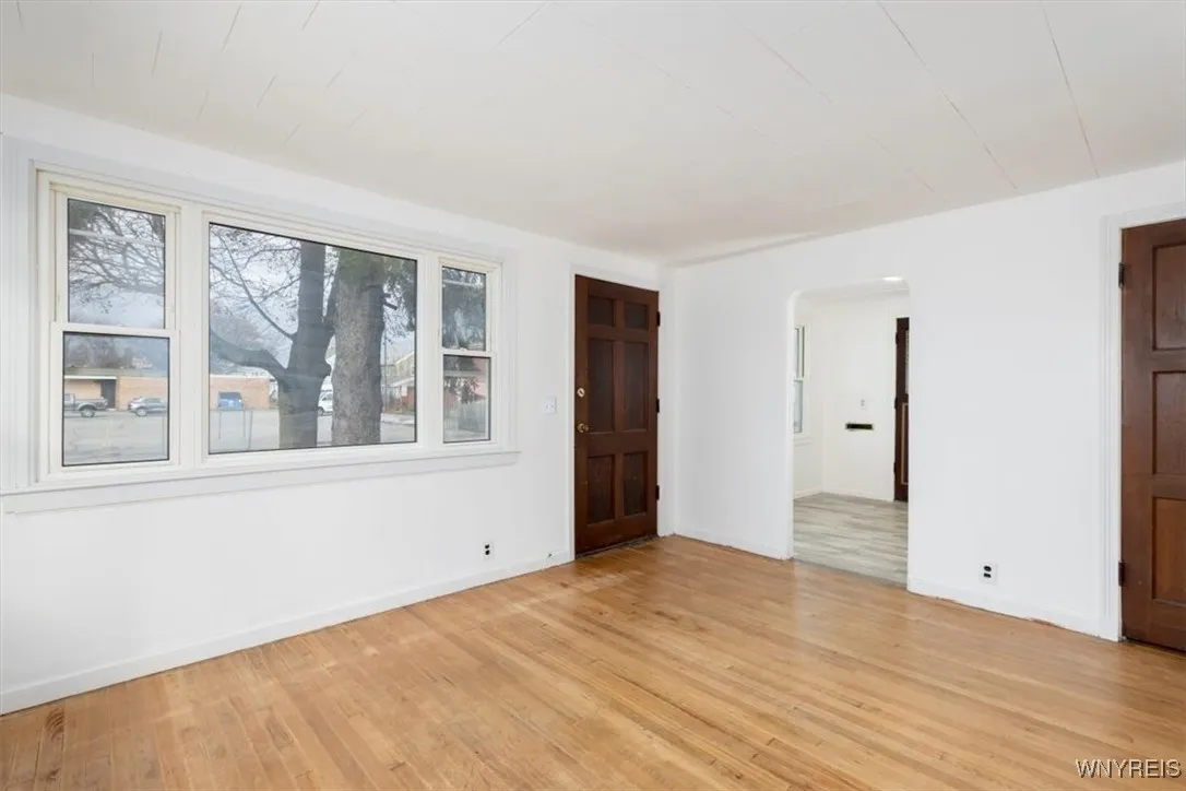 209 Saint Lawrence Avenue, Buffalo, New York 14216, Buffalo, New York 14216, 2 Bedrooms Bedrooms, 4 Rooms Rooms,1 BathroomBathrooms,Residential,Closed,209 Saint Lawrence Avenue, Buffalo, New York 14216,0,B1582255