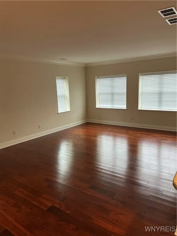 10885 Main Street, Clarence, New York 14031, Clarence, New York 14031, 2 Bedrooms Bedrooms, 8 Rooms Rooms,1 BathroomBathrooms,Residential Lease,Closed,10885 Main Street, Clarence, New York 14031,0,B1583328