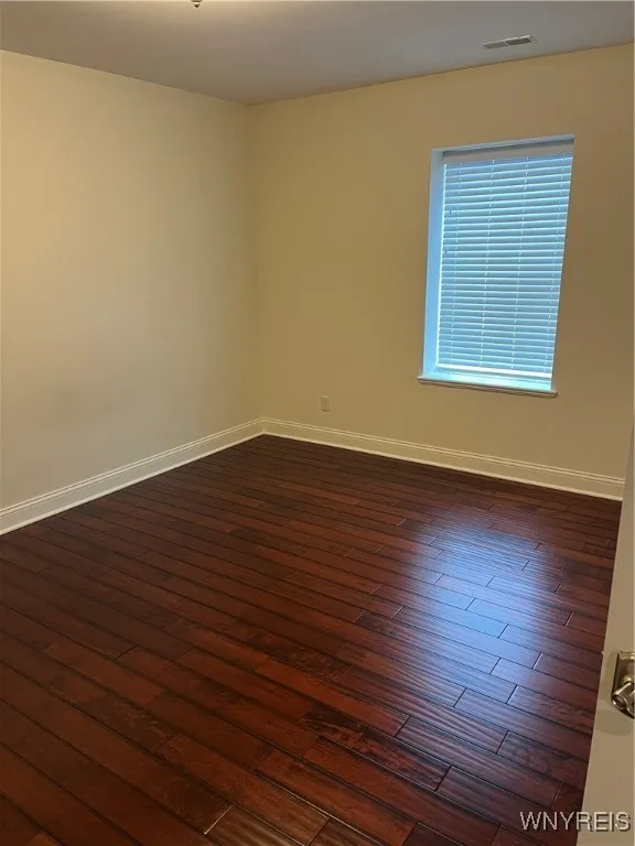 10885 Main Street, Clarence, New York 14031, Clarence, New York 14031, 2 Bedrooms Bedrooms, 8 Rooms Rooms,1 BathroomBathrooms,Residential Lease,Closed,10885 Main Street, Clarence, New York 14031,0,B1583328