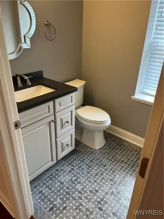 10885 Main Street, Clarence, New York 14031, Clarence, New York 14031, 2 Bedrooms Bedrooms, 8 Rooms Rooms,1 BathroomBathrooms,Residential Lease,Closed,10885 Main Street, Clarence, New York 14031,0,B1583328