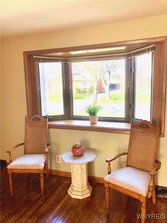 49 Glenside Avenue, Tonawanda-town, New York 14223, Tonawanda, New York 14223, 6 Bedrooms Bedrooms, ,2 BathroomsBathrooms,Residential,Closed,49 Glenside Avenue, Tonawanda-town, New York 14223,0,B1583361