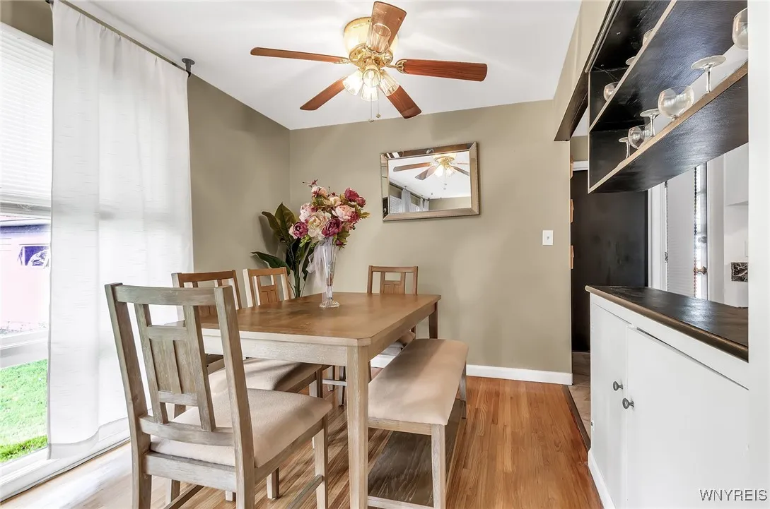 652 Lynbrook Avenue, Tonawanda-town, New York 1415, Tonawanda, New York 14150, 4 Bedrooms Bedrooms, 8 Rooms Rooms,1 BathroomBathrooms,Residential,Closed,652 Lynbrook Avenue, Tonawanda-town, New York 1415,0,B1583321