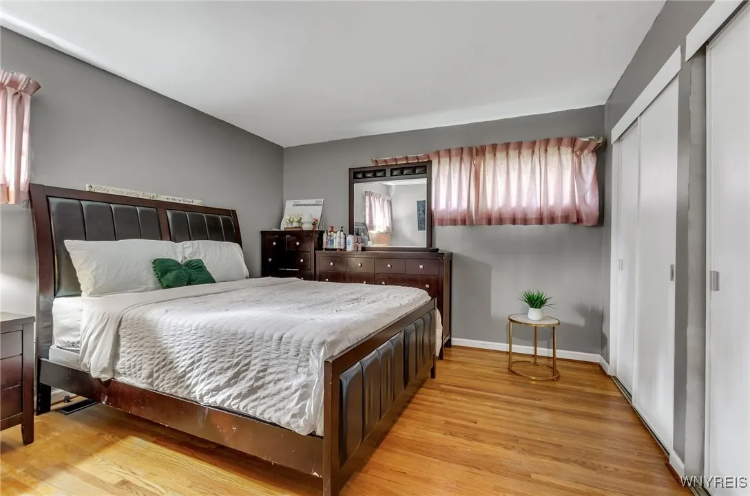 652 Lynbrook Avenue, Tonawanda-town, New York 1415, Tonawanda, New York 14150, 4 Bedrooms Bedrooms, 8 Rooms Rooms,1 BathroomBathrooms,Residential,Closed,652 Lynbrook Avenue, Tonawanda-town, New York 1415,0,B1583321