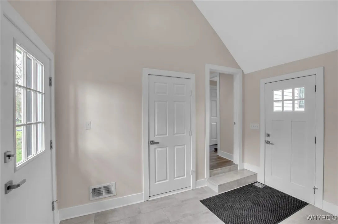 8591 Sunset Drive, Clarence, New York 14221, Clarence, New York 14221, 2 Bedrooms Bedrooms, 8 Rooms Rooms,3 BathroomsBathrooms,Residential,Closed,8591 Sunset Drive, Clarence, New York 14221,0,B1583453