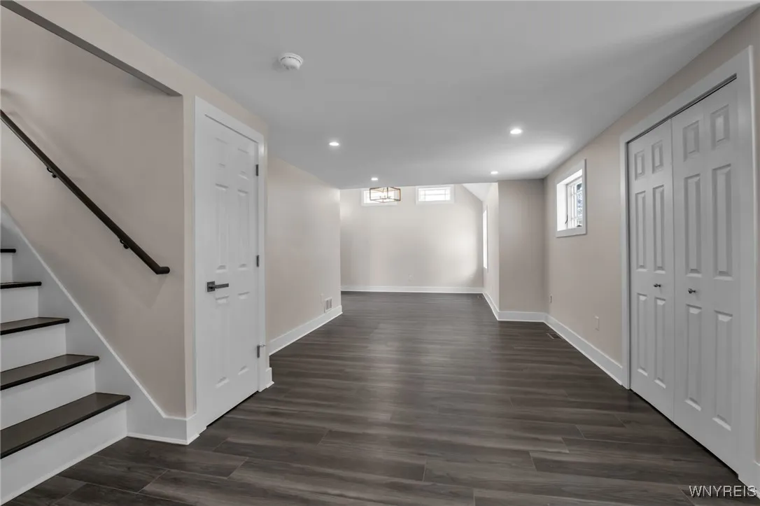 8591 Sunset Drive, Clarence, New York 14221, Clarence, New York 14221, 2 Bedrooms Bedrooms, 8 Rooms Rooms,3 BathroomsBathrooms,Residential,Closed,8591 Sunset Drive, Clarence, New York 14221,0,B1583453