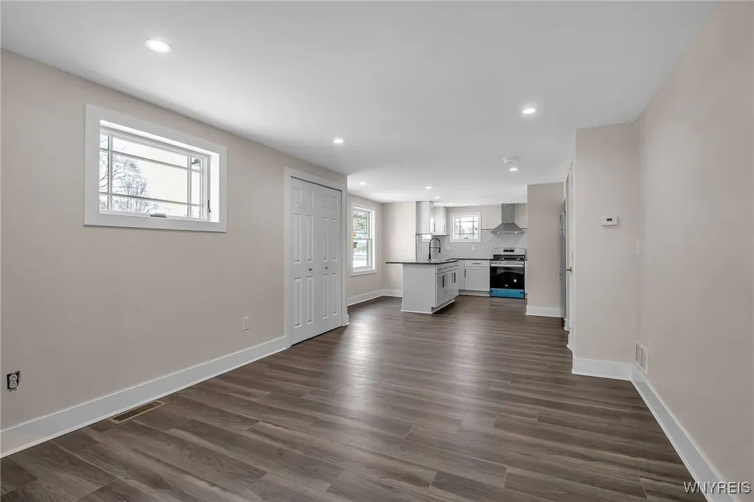 8591 Sunset Drive, Clarence, New York 14221, Clarence, New York 14221, 2 Bedrooms Bedrooms, 8 Rooms Rooms,3 BathroomsBathrooms,Residential,Closed,8591 Sunset Drive, Clarence, New York 14221,0,B1583453