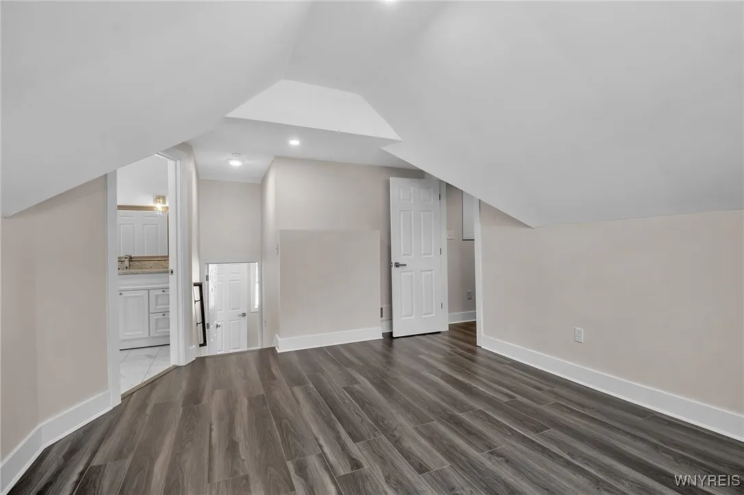 8591 Sunset Drive, Clarence, New York 14221, Clarence, New York 14221, 2 Bedrooms Bedrooms, 8 Rooms Rooms,3 BathroomsBathrooms,Residential,Closed,8591 Sunset Drive, Clarence, New York 14221,0,B1583453