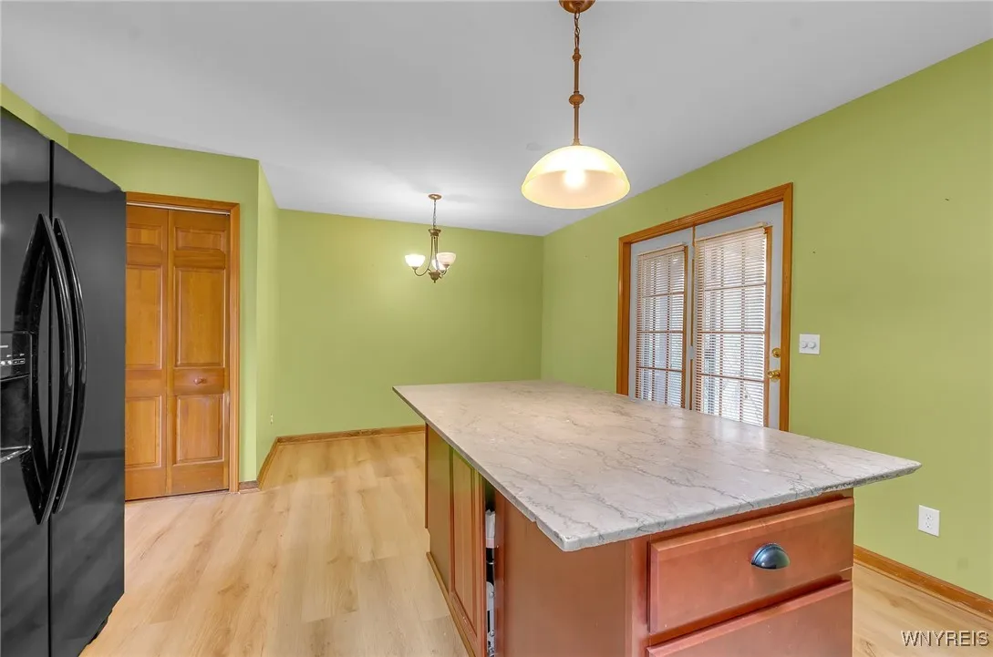 9400 Wehrle Drive Right, Clarence, New York 14031, Clarence, New York 14031, 2 Bedrooms Bedrooms, 6 Rooms Rooms,2 BathroomsBathrooms,Residential Lease,Closed,9400 Wehrle Drive Right, Clarence, New York 14031,0,B1583475