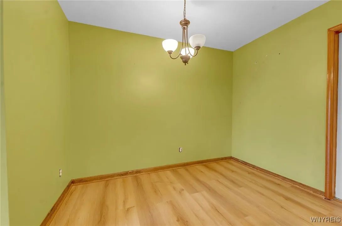 9400 Wehrle Drive Right, Clarence, New York 14031, Clarence, New York 14031, 2 Bedrooms Bedrooms, 6 Rooms Rooms,2 BathroomsBathrooms,Residential Lease,Closed,9400 Wehrle Drive Right, Clarence, New York 14031,0,B1583475