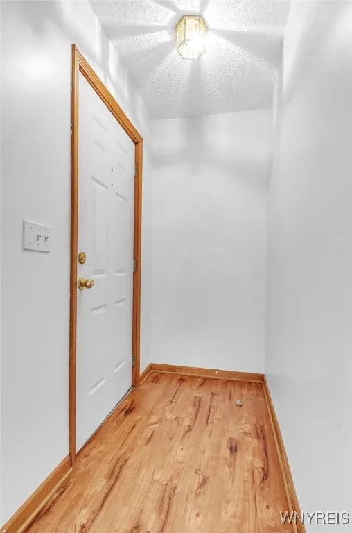 9400 Wehrle Drive Right, Clarence, New York 14031, Clarence, New York 14031, 2 Bedrooms Bedrooms, 6 Rooms Rooms,2 BathroomsBathrooms,Residential Lease,Closed,9400 Wehrle Drive Right, Clarence, New York 14031,0,B1583475