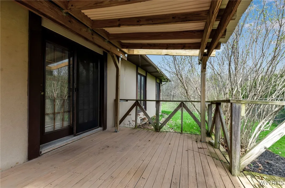 9400 Wehrle Drive Right, Clarence, New York 14031, Clarence, New York 14031, 2 Bedrooms Bedrooms, 6 Rooms Rooms,2 BathroomsBathrooms,Residential Lease,Closed,9400 Wehrle Drive Right, Clarence, New York 14031,0,B1583475
