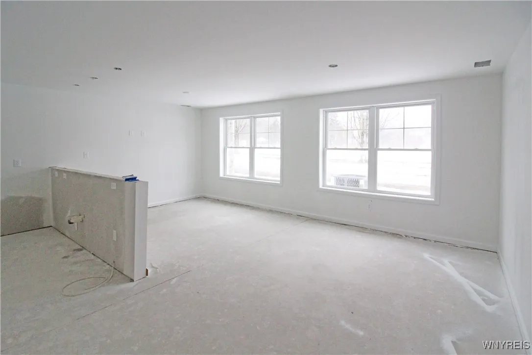 8983 Iroquois Street, Evans, New York 14006, Evans, New York 14006, 3 Bedroom Bedrooms, 5 Room Rooms,2 BathroomBathrooms,Residential,For Sale,8983 Iroquois Street, Evans, New York 14006,0,B1583527