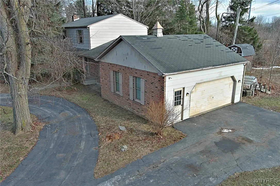 5419 Roberts Road, Hamburg, New York 14075, Hamburg, New York 14075, 3 Bedrooms Bedrooms, 11 Rooms Rooms,1 BathroomBathrooms,Residential,Closed,5419 Roberts Road, Hamburg, New York 14075,0,B1583608