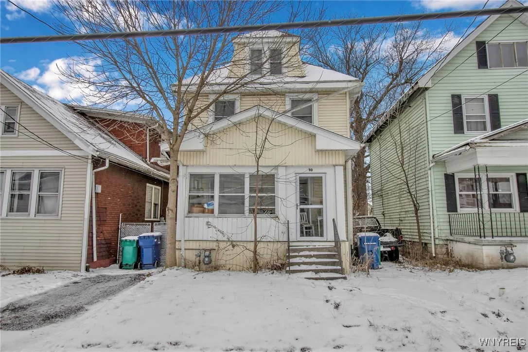 90 Newfield Street, Buffalo, New York 14207, Buffalo, New York 14207, 3 Bedrooms Bedrooms, 6 Rooms Rooms,1 BathroomBathrooms,Residential,Closed,90 Newfield Street, Buffalo, New York 14207,0,B1583581
