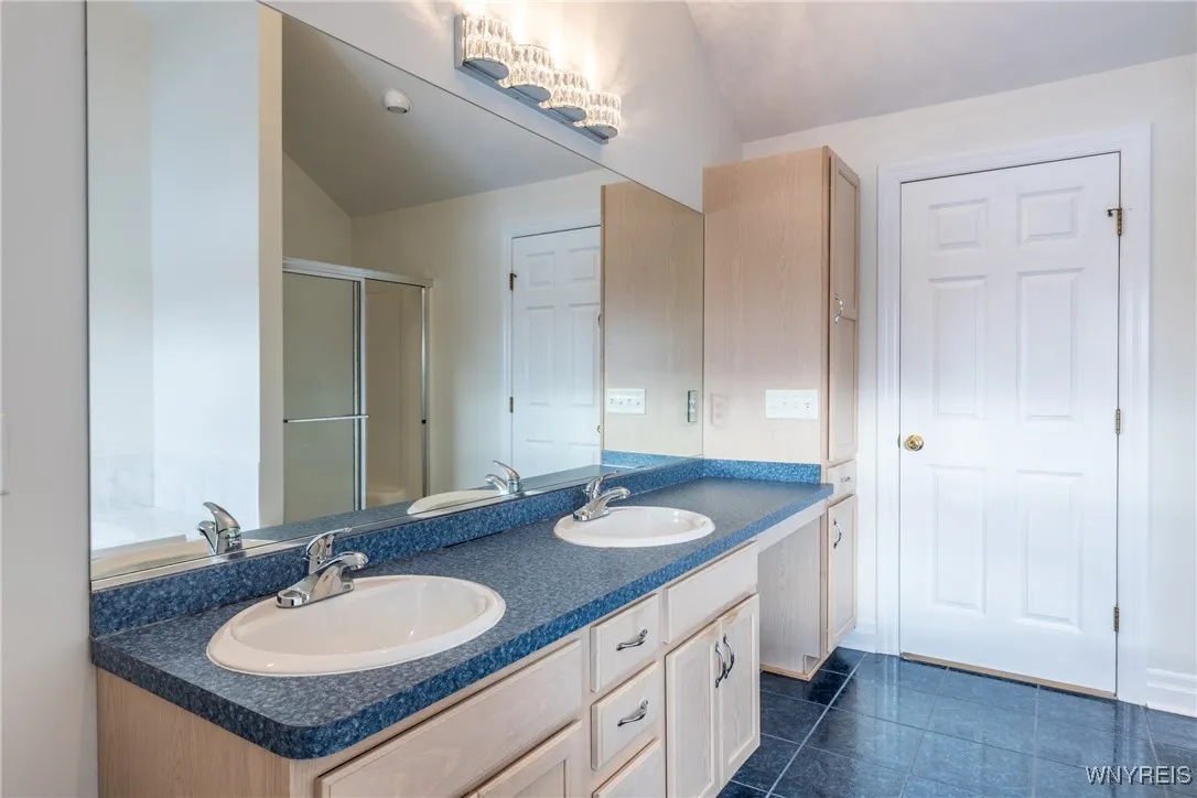 Double sink and makeup area.
