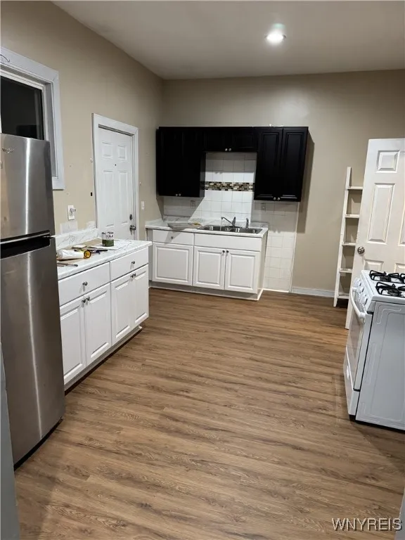 141 Vandalia Street, Buffalo, New York 14204, Buffalo, New York 14204, 2 Bedrooms Bedrooms, 5 Rooms Rooms,1 BathroomBathrooms,Residential Lease,Closed,141 Vandalia Street, Buffalo, New York 14204,0,B1583714
