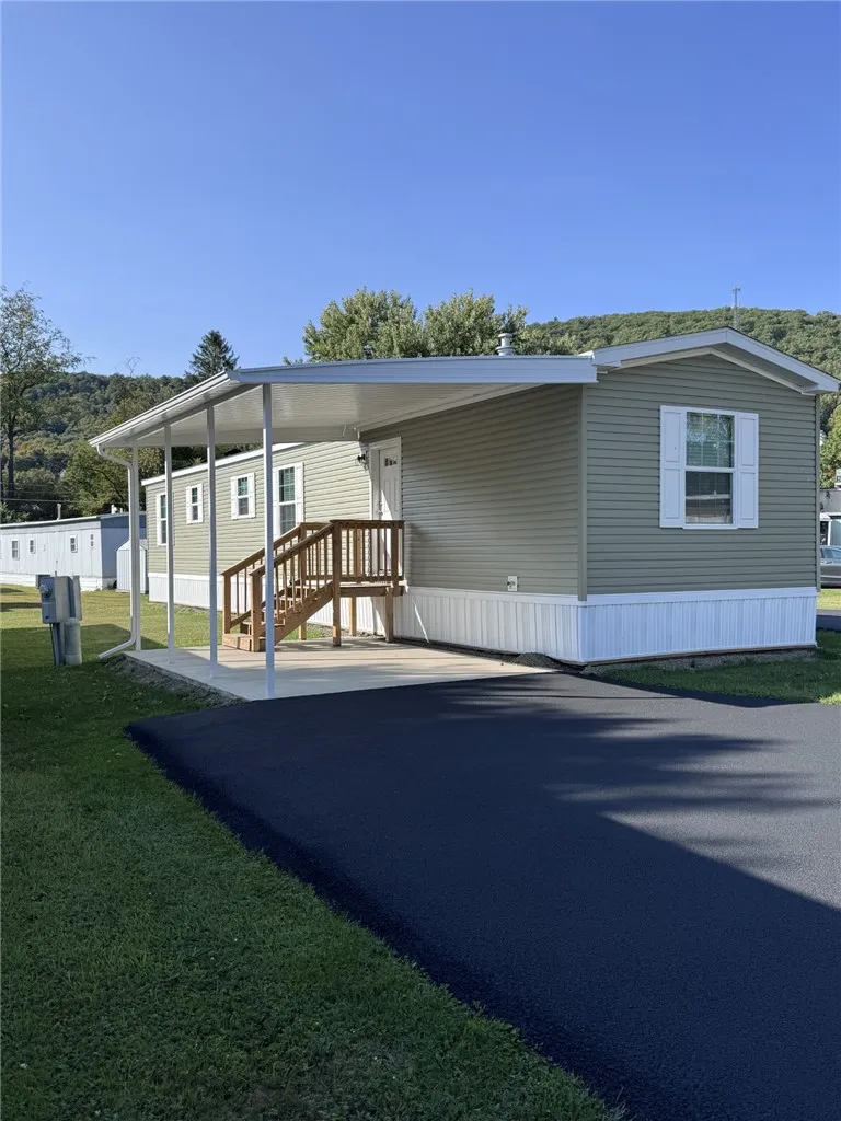 134 Emerald Isle, Smethport-borough, Pennsylvania, Smethport Boro, Pennsylvania 16749, 2 Bedroom Bedrooms, 5 Room Rooms,1 BathroomBathrooms,Residential,For Sale,134 Emerald Isle, Smethport-borough, Pennsylvania ,0,R1583834