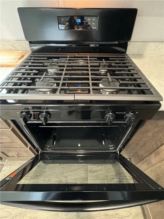 134 Emerald Isle, Smethport-borough, Pennsylvania, Smethport Boro, Pennsylvania 16749, 2 Bedrooms Bedrooms, 5 Rooms Rooms,1 BathroomBathrooms,Residential,For Sale,134 Emerald Isle, Smethport-borough, Pennsylvania ,0,R1583834