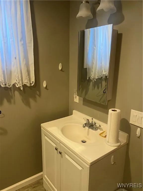 28 East Main Street, Gainesville, New York 14130, Gainesville, New York 14130, 2 Bedrooms Bedrooms, 5 Rooms Rooms,1 BathroomBathrooms,Residential,Closed,28 East Main Street, Gainesville, New York 14130,B1583503
