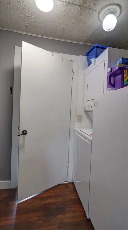 58 Walnut Street, Seneca Falls, New York 13148, Seneca Falls, New York 13148, 4 Bedrooms Bedrooms, 7 Rooms Rooms,1 BathroomBathrooms,Residential,For Sale,58 Walnut Street, Seneca Falls, New York 13148,0,R1583661