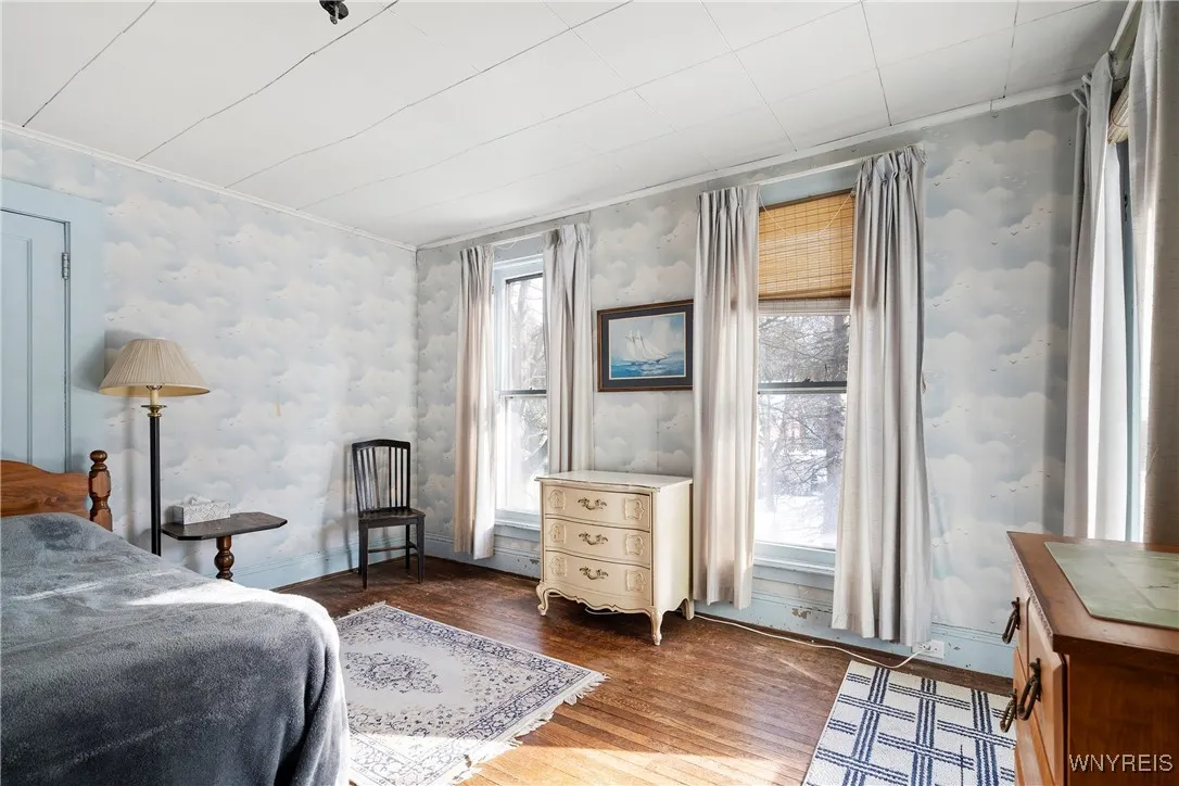306 Oakwood Avenue, Aurora, New York 14052, Aurora, New York 14052, 5 Bedrooms Bedrooms, 10 Rooms Rooms,2 BathroomsBathrooms,Residential,Closed,306 Oakwood Avenue, Aurora, New York 14052,0,B1582653