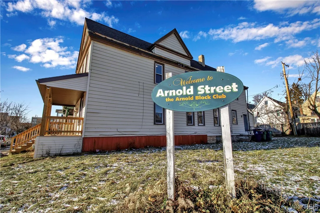 50 Arnold Street, Buffalo, New York 14213, Buffalo, New York 14213, 7 Bedrooms Bedrooms, ,2 BathroomsBathrooms,Residential,Closed,50 Arnold Street, Buffalo, New York 14213,0,B1583279