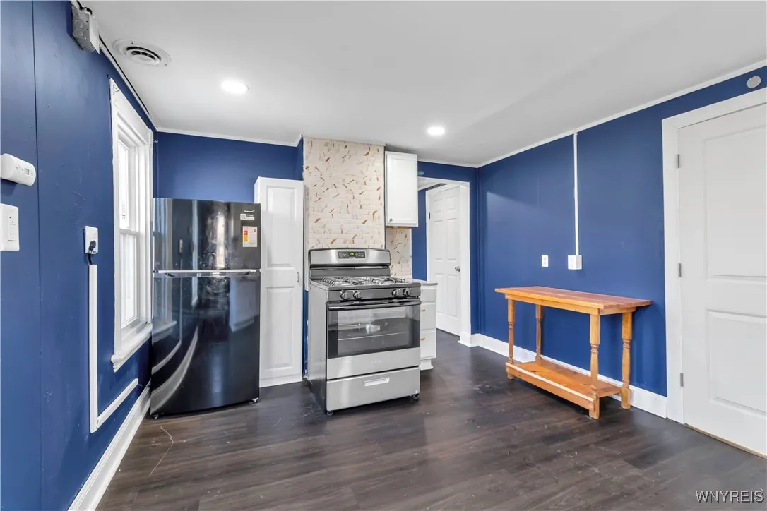50 Arnold Street, Buffalo, New York 14213, Buffalo, New York 14213, 7 Bedrooms Bedrooms, ,2 BathroomsBathrooms,Residential,Closed,50 Arnold Street, Buffalo, New York 14213,0,B1583279
