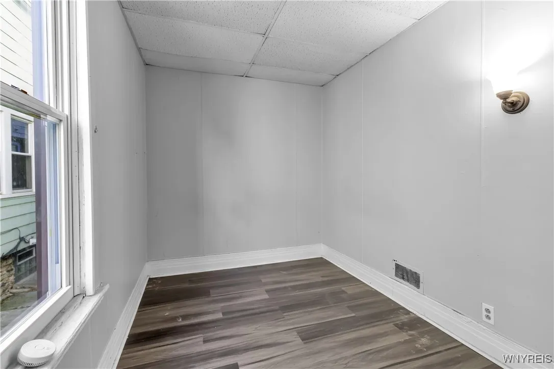 50 Arnold Street, Buffalo, New York 14213, Buffalo, New York 14213, 7 Bedrooms Bedrooms, ,2 BathroomsBathrooms,Residential,Closed,50 Arnold Street, Buffalo, New York 14213,0,B1583279