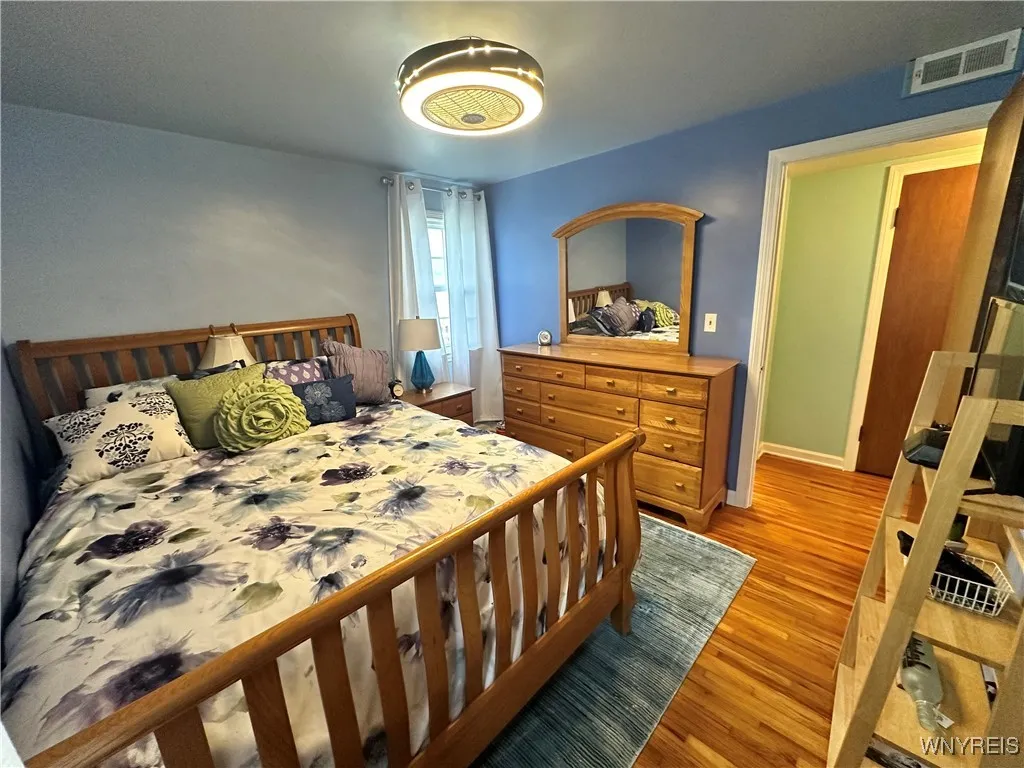 4890 Mount Vernon Boulevard, Hamburg, New York 140, Hamburg, New York 14075, 2 Bedrooms Bedrooms, 5 Rooms Rooms,1 BathroomBathrooms,Residential,Closed,4890 Mount Vernon Boulevard, Hamburg, New York 140,0,B1584298
