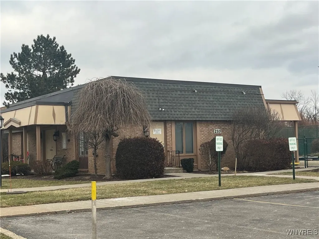 24 Bristol Drive A, Amherst, New York 14228, Amherst, New York 14228, 2 Bedrooms Bedrooms, 5 Rooms Rooms,2 BathroomsBathrooms,Residential,Closed,24 Bristol Drive A, Amherst, New York 14228,0,B1584215