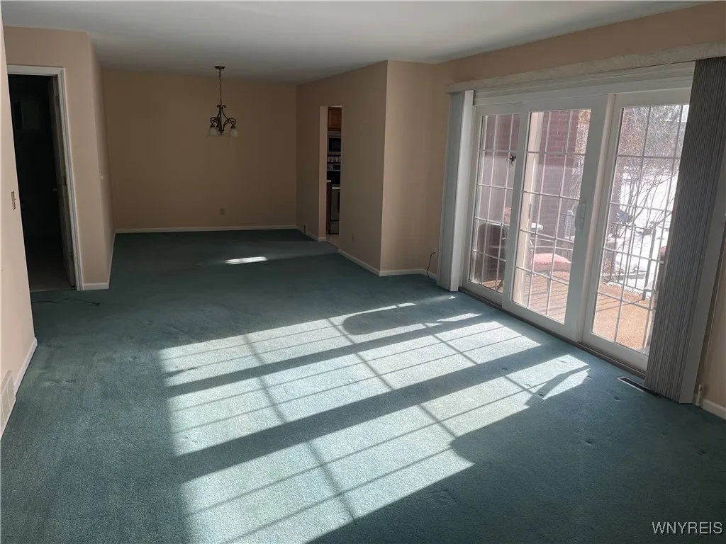 24 Bristol Drive A, Amherst, New York 14228, Amherst, New York 14228, 2 Bedrooms Bedrooms, 5 Rooms Rooms,2 BathroomsBathrooms,Residential,Closed,24 Bristol Drive A, Amherst, New York 14228,0,B1584215