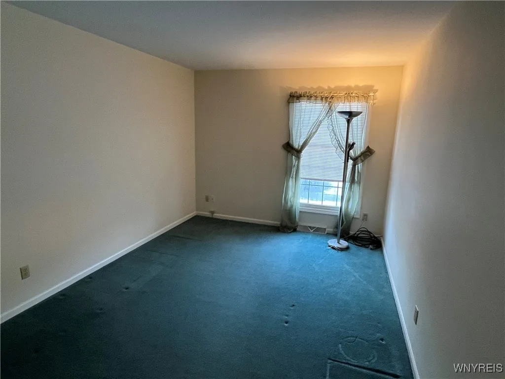 24 Bristol Drive A, Amherst, New York 14228, Amherst, New York 14228, 2 Bedrooms Bedrooms, 5 Rooms Rooms,2 BathroomsBathrooms,Residential,Closed,24 Bristol Drive A, Amherst, New York 14228,0,B1584215