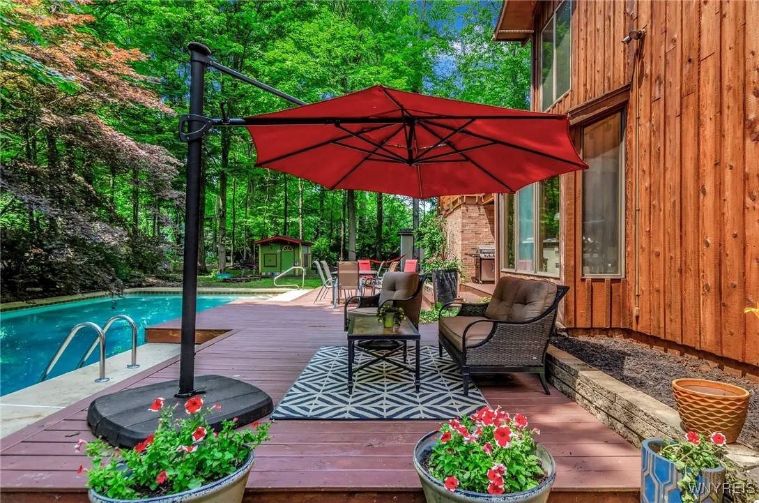 209 Deer Run, Amherst, New York 14221, Amherst, New York 14221, 4 Bedrooms Bedrooms, 11 Rooms Rooms,2 BathroomsBathrooms,Residential,Closed,209 Deer Run, Amherst, New York 14221,0,B1584366