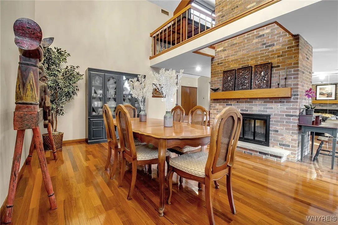 209 Deer Run, Amherst, New York 14221, Amherst, New York 14221, 4 Bedrooms Bedrooms, 11 Rooms Rooms,2 BathroomsBathrooms,Residential,Closed,209 Deer Run, Amherst, New York 14221,0,B1584366