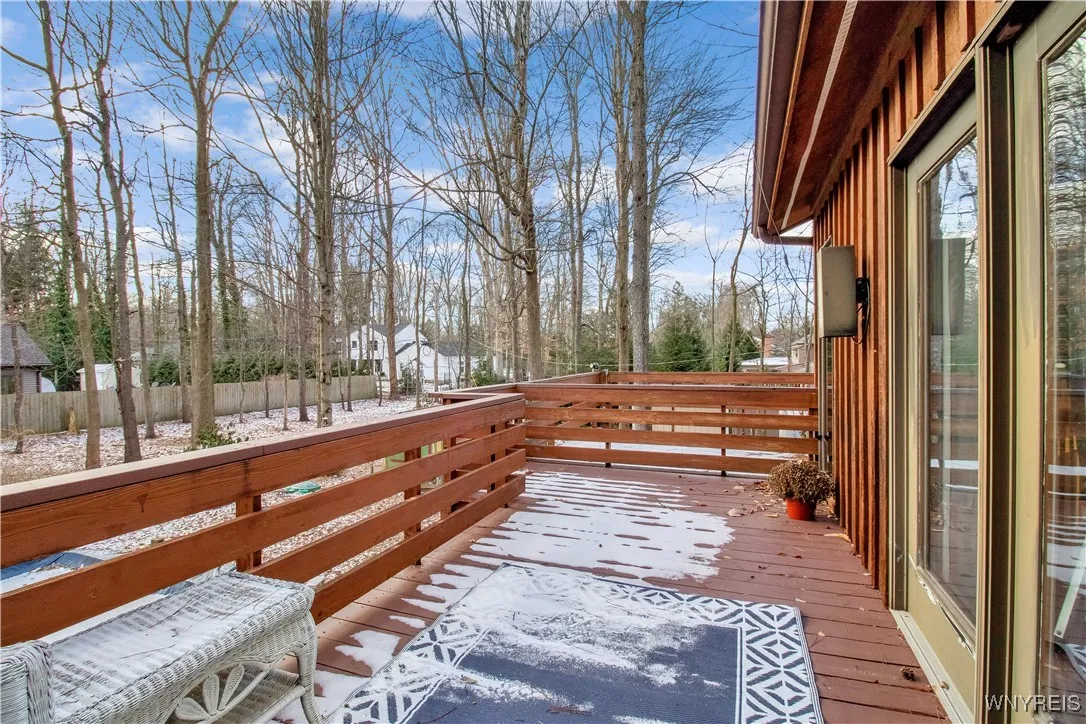209 Deer Run, Amherst, New York 14221, Amherst, New York 14221, 4 Bedrooms Bedrooms, 11 Rooms Rooms,2 BathroomsBathrooms,Residential,Closed,209 Deer Run, Amherst, New York 14221,0,B1584366