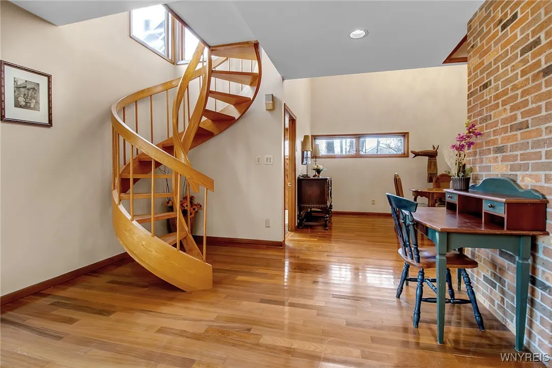 209 Deer Run, Amherst, New York 14221, Amherst, New York 14221, 4 Bedrooms Bedrooms, 11 Rooms Rooms,2 BathroomsBathrooms,Residential,Closed,209 Deer Run, Amherst, New York 14221,0,B1584366