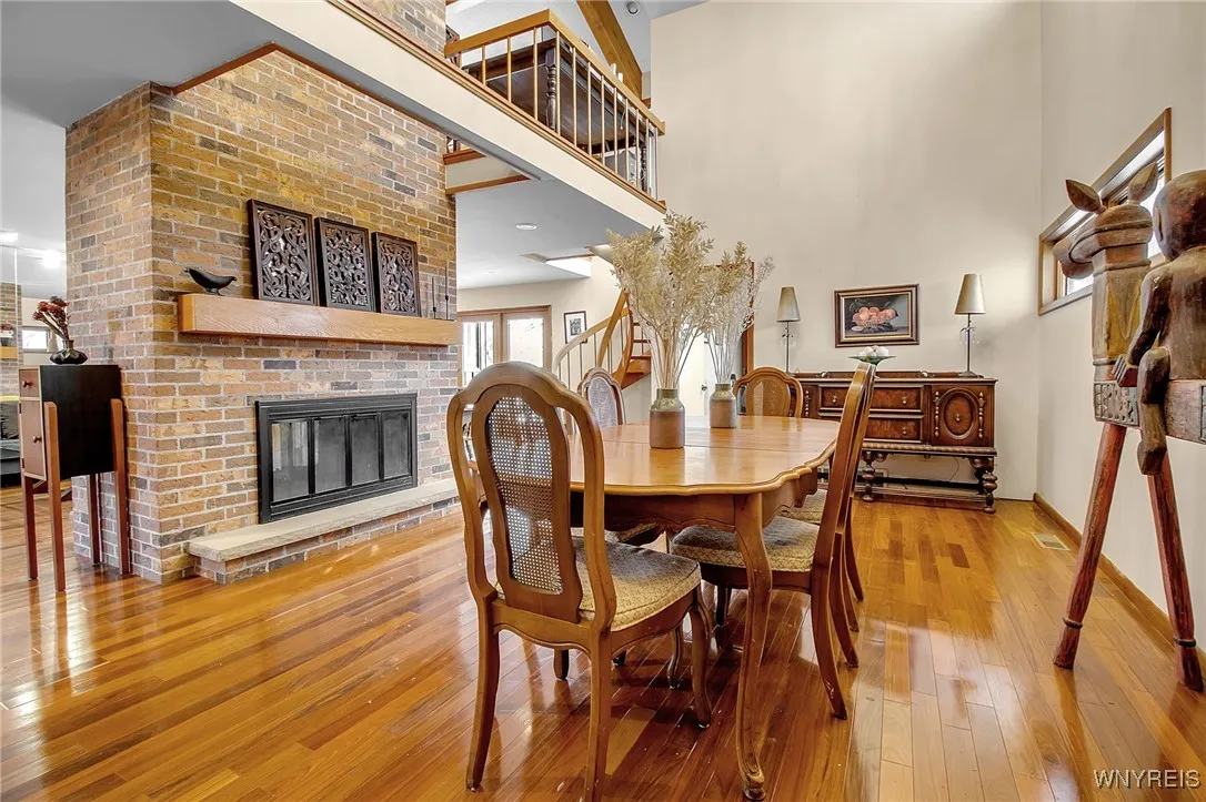 209 Deer Run, Amherst, New York 14221, Amherst, New York 14221, 4 Bedrooms Bedrooms, 11 Rooms Rooms,2 BathroomsBathrooms,Residential,Closed,209 Deer Run, Amherst, New York 14221,0,B1584366