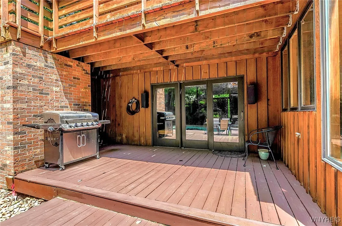 209 Deer Run, Amherst, New York 14221, Amherst, New York 14221, 4 Bedrooms Bedrooms, 11 Rooms Rooms,2 BathroomsBathrooms,Residential,Closed,209 Deer Run, Amherst, New York 14221,0,B1584366